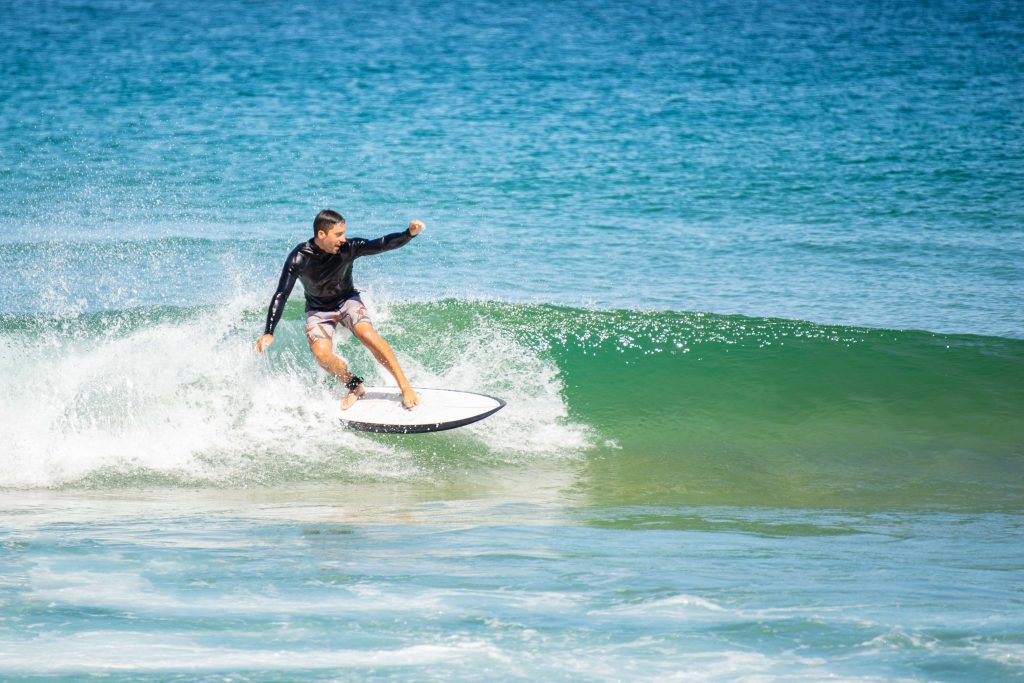 weligama-surfing-srilanka-moonheaven-travels